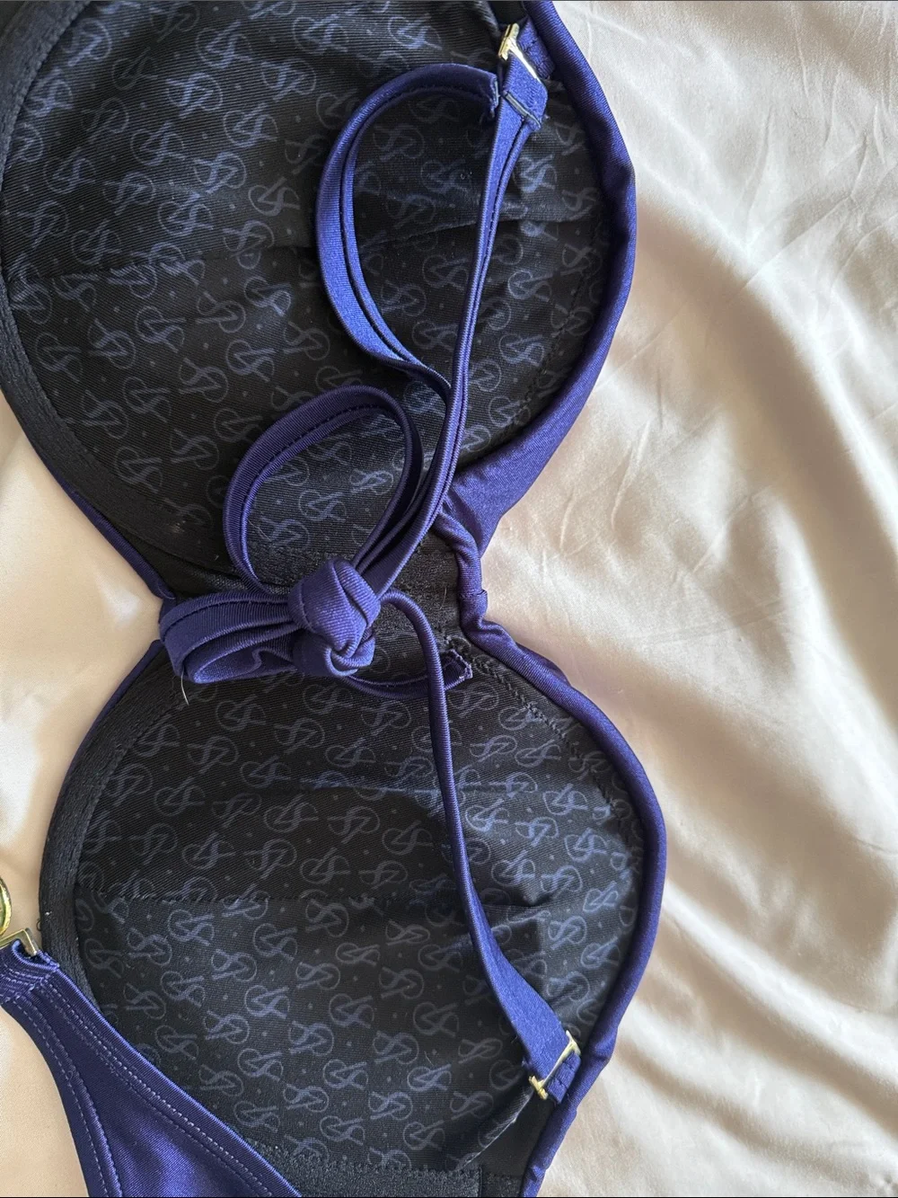 Victoria’s Secret 36D bandeau bikini swimsuit top - Picture 4 of 4